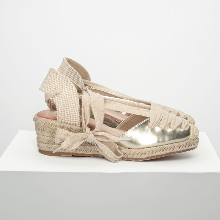 Sandalias de cuña en yute doradas cómodas para mujer PuntoSalao